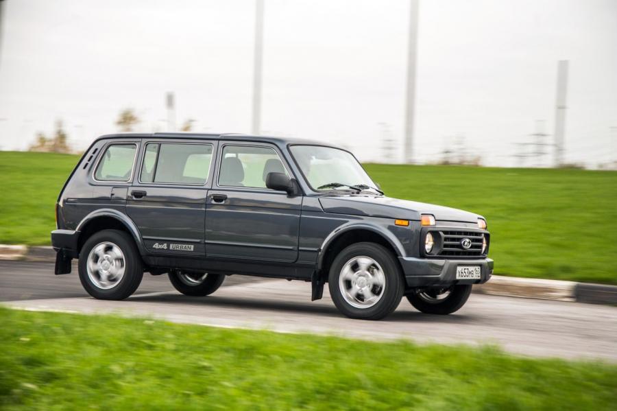  Lada 4x4 Urban (21310-59) 2016 года  (фото 9 из 43)